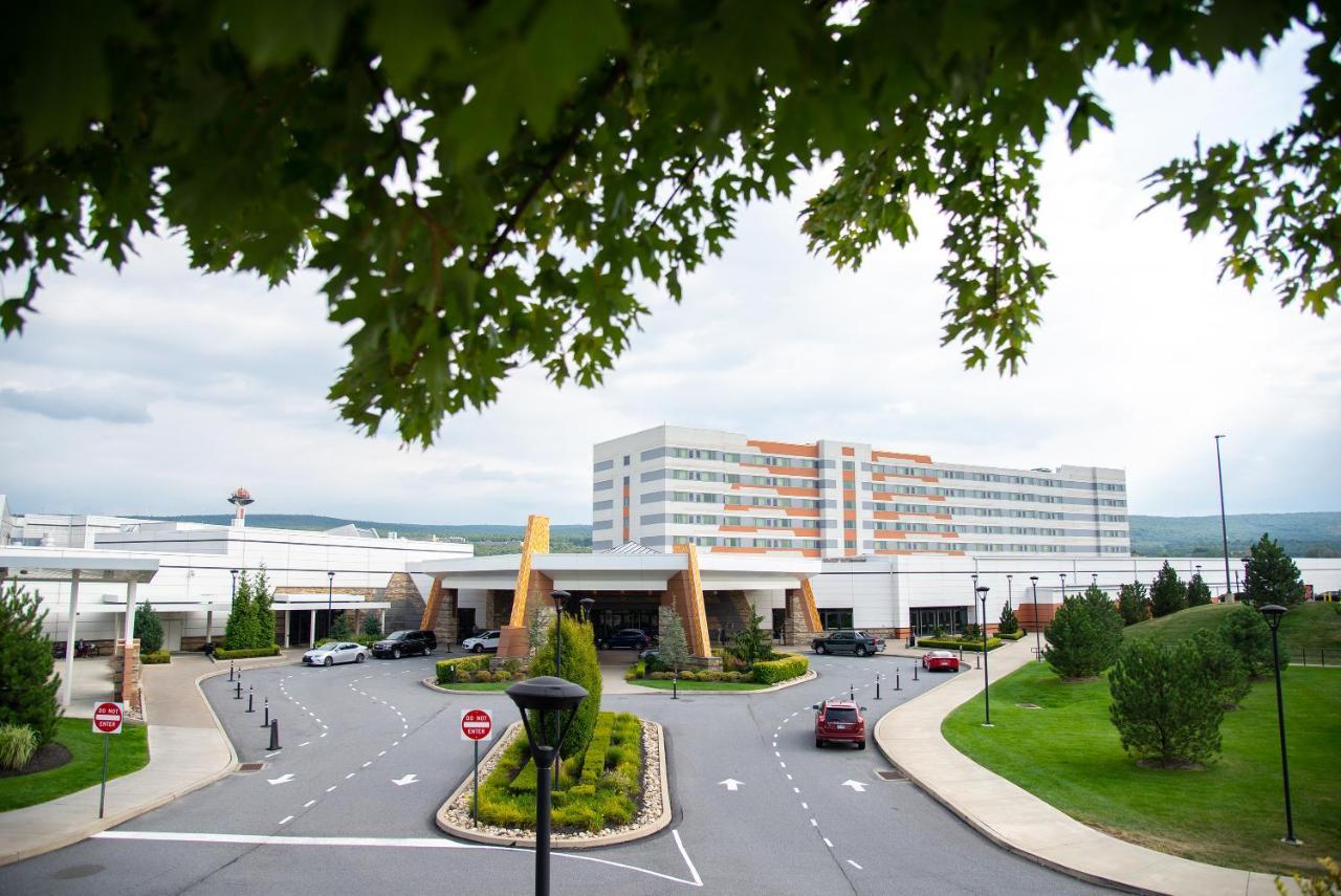 Mohegan Pennsylvania - Adults Only Wilkes-Barre Dış mekan fotoğraf