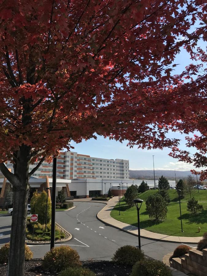 Mohegan Pennsylvania - Adults Only Wilkes-Barre Dış mekan fotoğraf