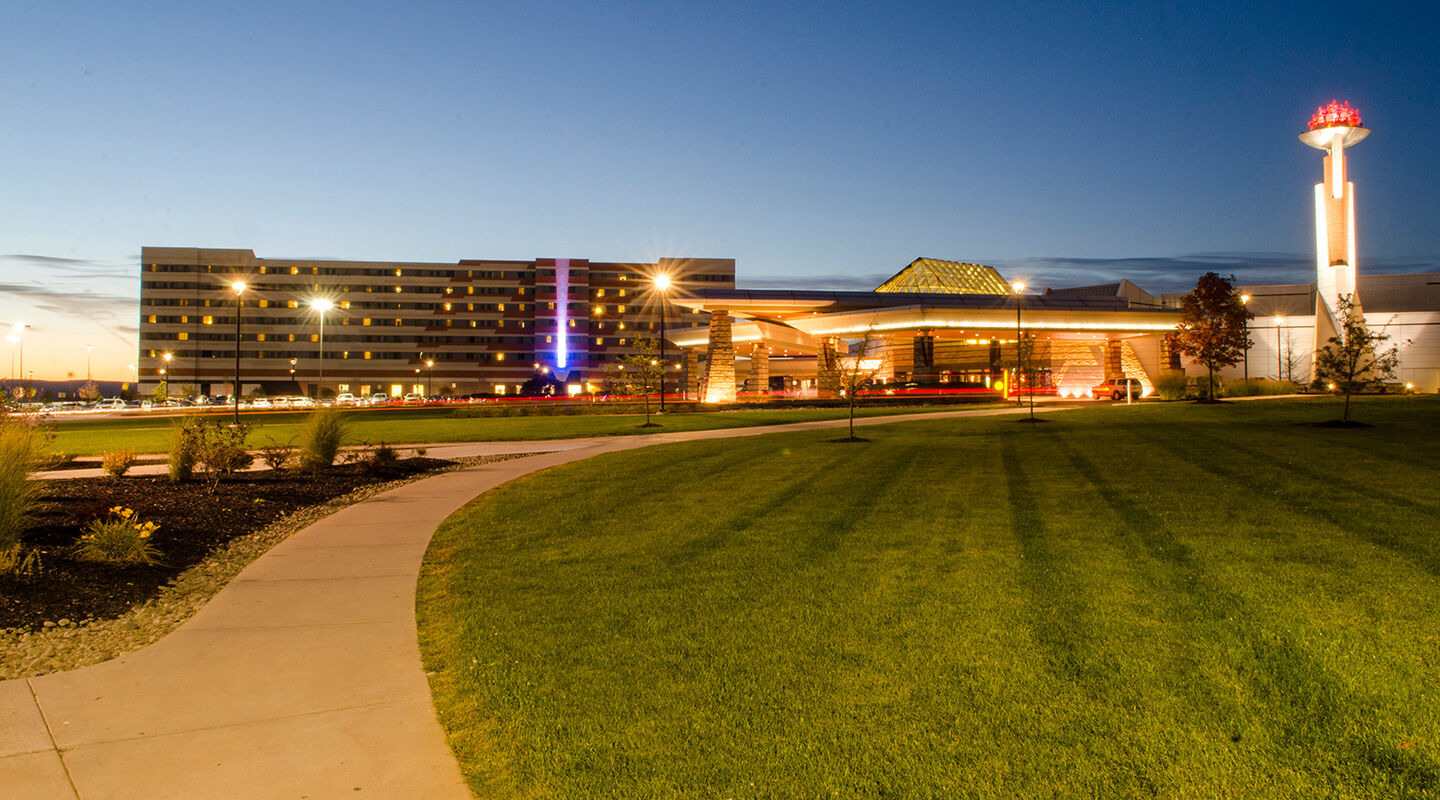 Mohegan Pennsylvania - Adults Only Wilkes-Barre Dış mekan fotoğraf